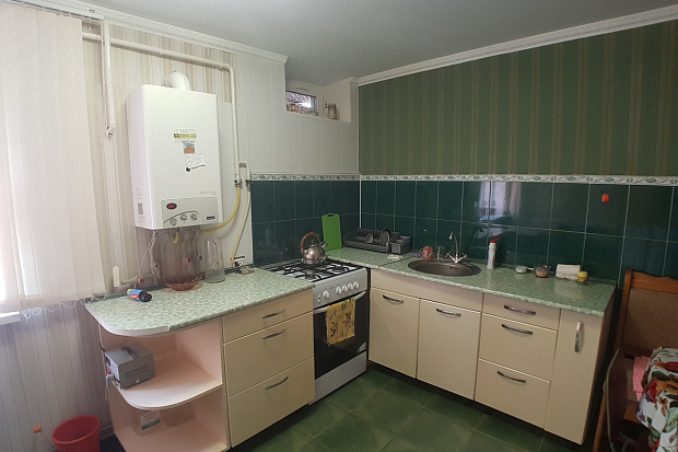 Фото 7. Двухэтажный дом со своим двором в Евпатории
